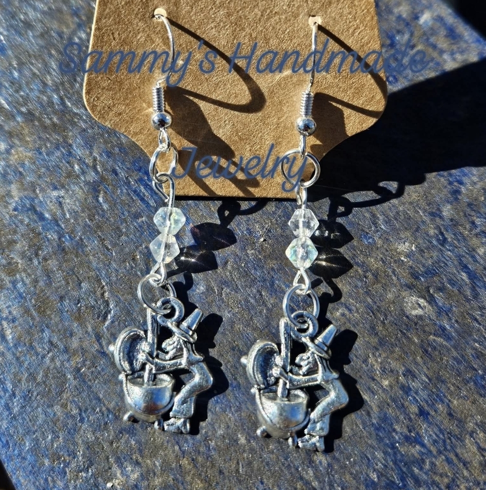 🪄 Witchy Earrings